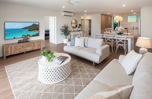 Hamilton Island Apartment | Lagoon 006 Hamilton Island by HamoRent