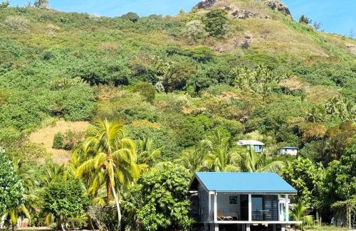 Nunue Apartment | Lagoon house between sea and mountain, near Vaitape and Matira