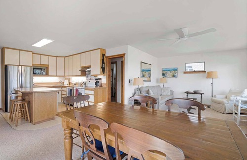 East Marion House | Lagoon Lodge: North Fork, Charming 3Br, Waterfront