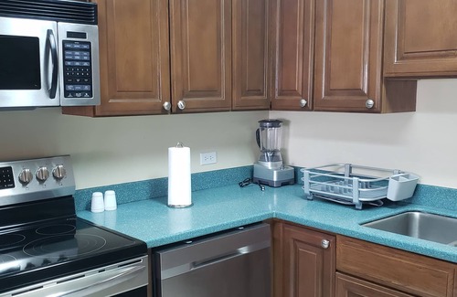 Nassau Condo | Lagoon Luxury at Sandyport