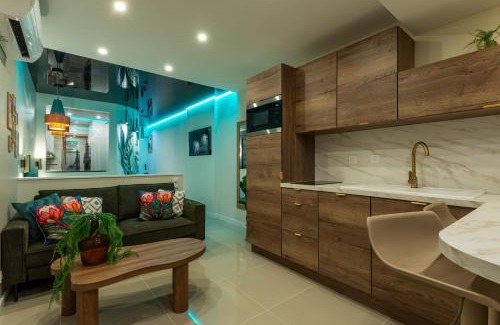 Naturist Village House | Lagoon - Port Nature