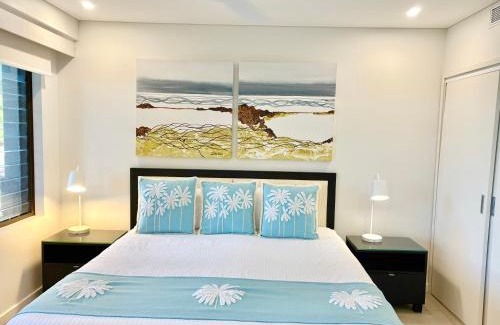 Port Douglas Apartment | Lagoon Swimout Absolute Pool Front - Slice of Paradise - Sea Temple Pt Douglas