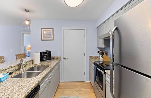 Isle of Palms Villa | Lagoon Villa 29 - Close to Beach! Lagoon View!