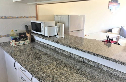 Albardeira Apartment | LAGOS apartment *Pool, Wifi, Aircon etc* Close to the beach and Marina!