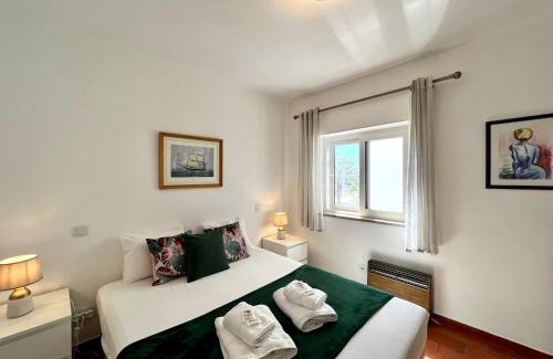 Praia da Luz Apartment | Lagos Ocean Breeze by Homing