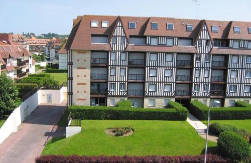 Villers-sur-Mer Apartment | Lagrange Vacances Les Résidences