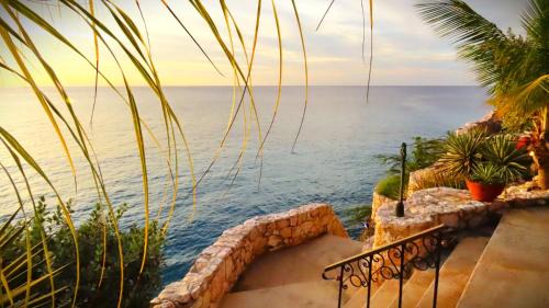 Lagun Resort | Lagun Blou Resort Curacao