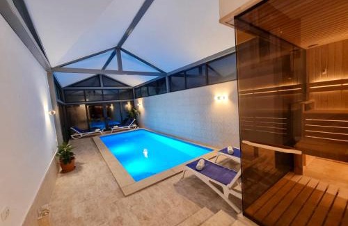 Bazaleti Hotel | Laguna Beach Club Bazaleti Lake