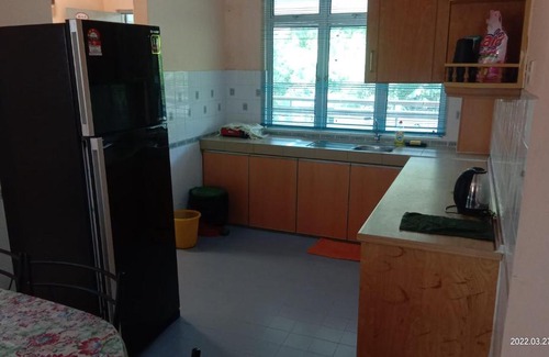Kampung Dhobi Apartment | Laguna Condo Resort