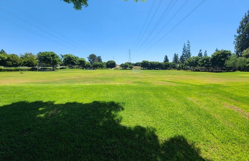 Aliso Viejo House | Laguna Paradise 3-bedroom in Aliso Viejo w AC, fitness room, pool, jacuzzi, park