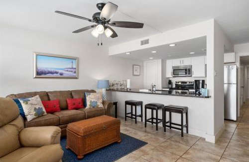 Rockport Apartment | Laguna Reef #315 - Bayview Retreat