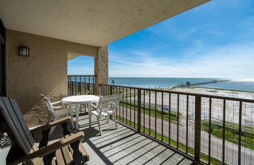Rockport Apartment | Laguna Reef #315 - Bayview Retreat