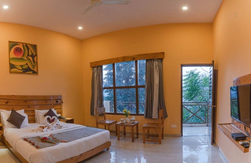Lansdowne Hotel | LaHermitage Resort