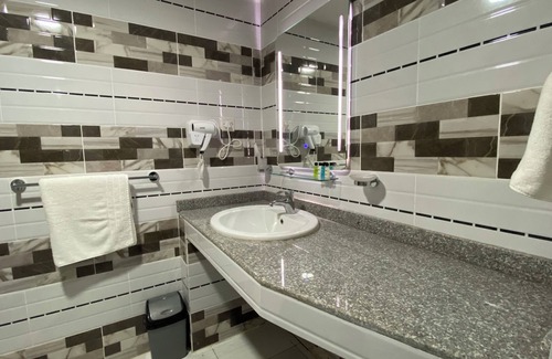 Tulun Hotel | Lai hotel- SL