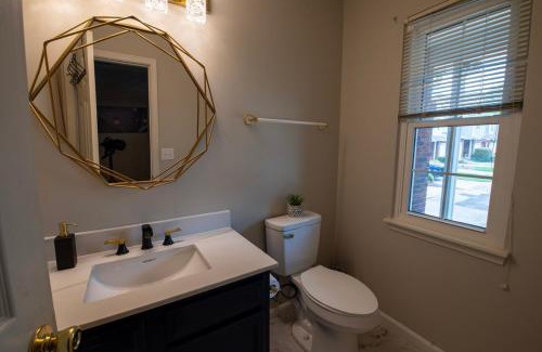 Prosperity Church Road Apartment | Laid in Luxury 2BR Garage CLT