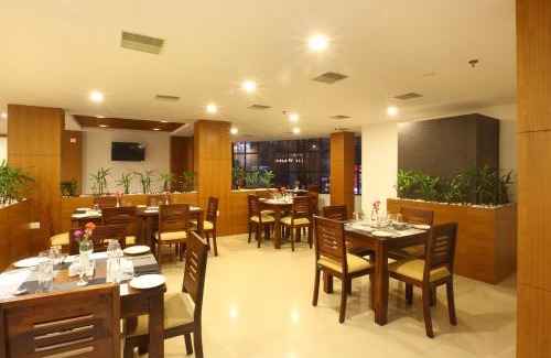 Edapalli Hotel | Laimar Suites