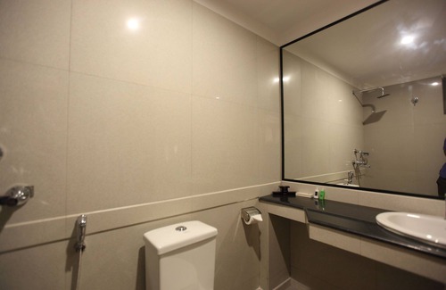 Edapalli Hotel | Laimar Suites