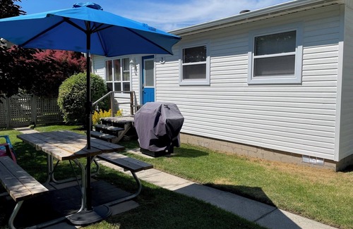 Southampton Cottage | Laird Hideaways Unit 2 - steps from Southampton's beach & downtown