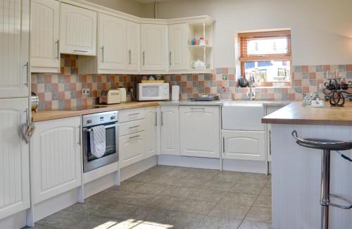 Lochmaben House | Laird House