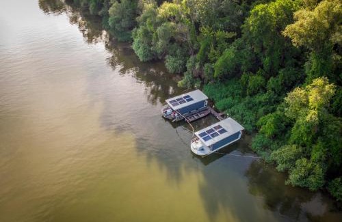 Tiszaorveny Boat Rental | Lakóhajó, úszóház - Tisza-tó