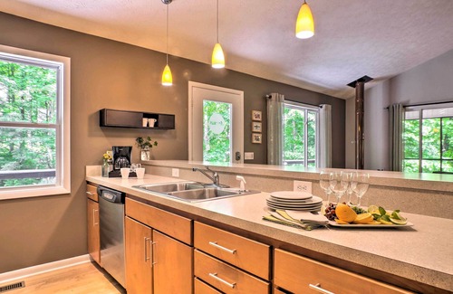 Winchester House | Lak Haus: Resort-Style Home on Tims Ford Lake!