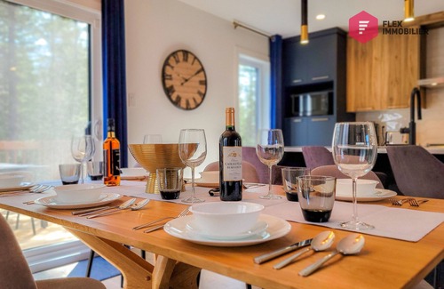 Pont-Rouge Ski Chalet | LAKAY/Spa, Pool, Sauna, Billiards, Trails/25 min from Quebec