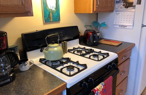 Lake Ann House | Lake Ann LOFT in the heart of Lake Ann village, W. of Traverse City MI