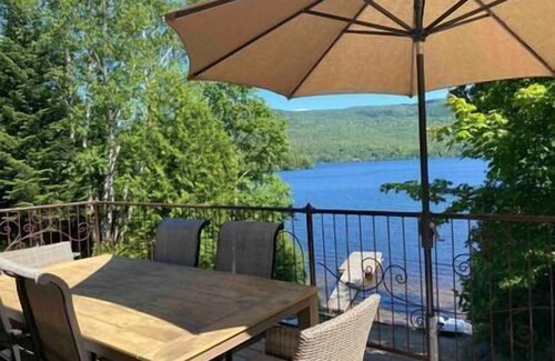Saint Donat House | Lake Archambault Waterfront SPA Billiard Ski Games