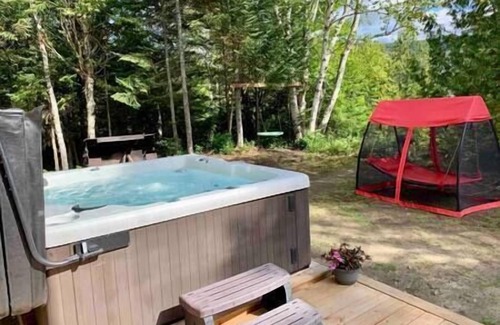Saint Donat House | Lake Archambault Waterfront SPA Billiard Ski Games
