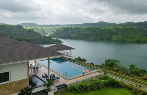 Igatpuri Villa | Lake Arches by StayVista - Lakeside villa with Infinity pool, Gazebo & Modern Greek interiors