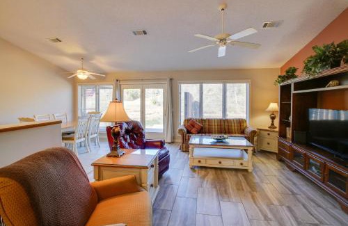 Hot Springs Village House | Lake Balboa Access Home with Dock and Yard