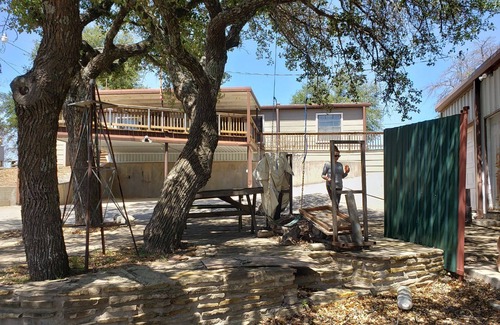 Brownwood House | Lake Brownwood Retreat: amazing view, boat dock in deep water, 3/2 sleeps 10+.