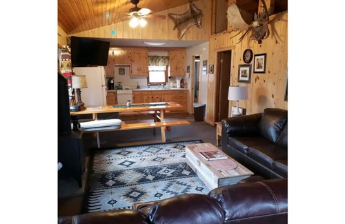 Menahga Cabin | Lake cabin surrounded by nature and peacefulness