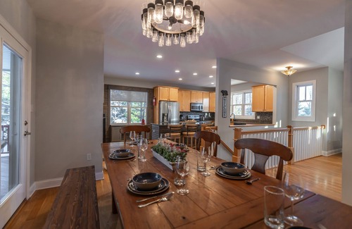 Lake Harmony House | Lake Club Resort is open-5 Bd Rm, private hot tub. Make great memories!