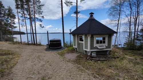 Koli National Park Ski Chalet | Lake Cottage Jänisvaara