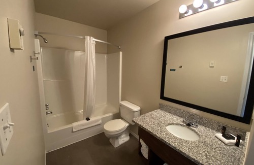 Lake Cowichan Cabin | Lake Cowichan Lodge
