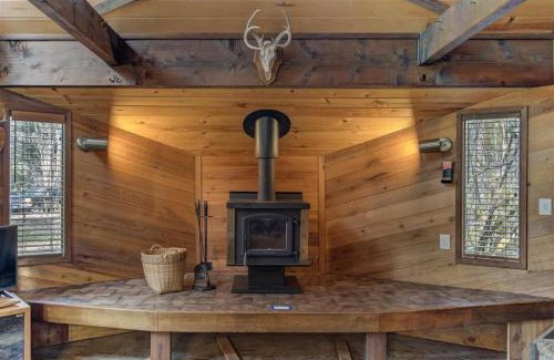 Packwood House | Lake Creek Cabin