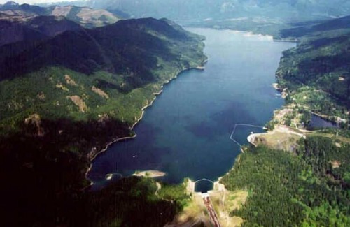 Hoodsport Cottage | LAKE CUSHMAN WATERFRONT PARADISE! NO BANK! Majestic views, hiking, boating!