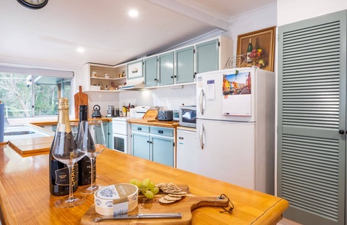 Eildon House | Lake Dayz at Eildon. Boat Parking Available
