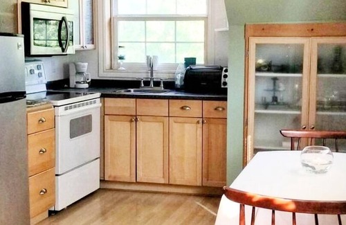 Amherstburg Apartment | Lake Erie Retreat: Waterfront Cozy Apartment