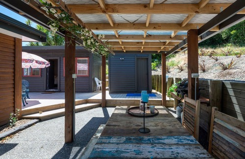 Kawerau House | Lake Escape - A Magic GetawaynTrout Fishing, Kayaking, space for tents or boats