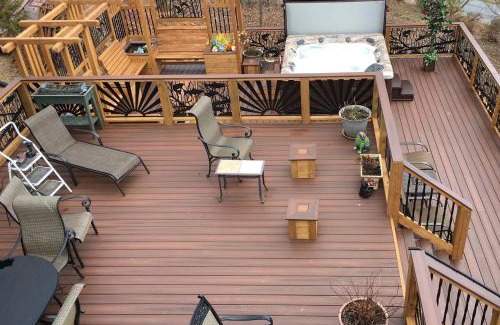 Huddleston House | Lake Escape To An Elegant 4 Br Home