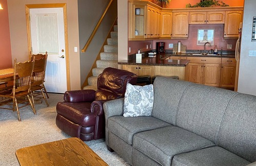 Spicer House | Lake Florida Getaway