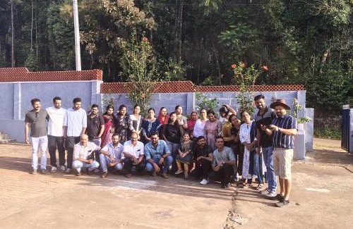 Chikkamagaluru House | Lake Flower Homestay