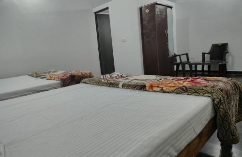 Chikkamagaluru House | Lake Flower Homestay
