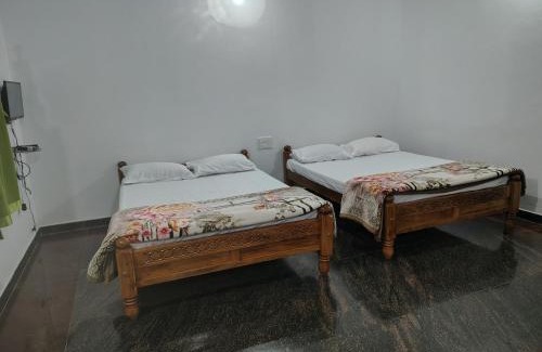 Chikkamagaluru House | Lake Flower Homestay