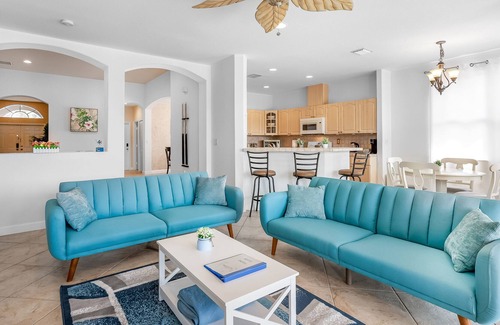 Tamiami House | Lake front, Billiard room, Large patio, Pet-friendly, BBQ, Safe Neighborhood