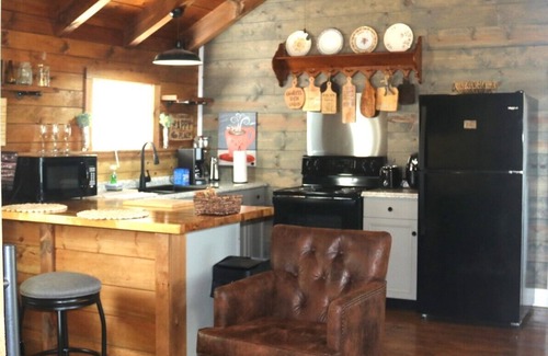 Morristown Cabin | Lake Front Cabin 2 BR, 2 Bath, Panoramic Lake View