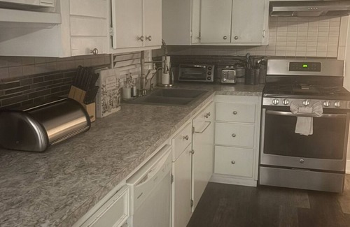 Pierson House | Lake front cottage 4 bedroom, 2 full bathroom