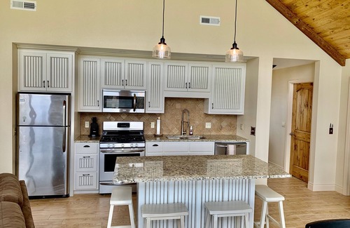Shell Knob House | Lake Front/Lake View! Pool, Fire Pit at No Bad Days Cabin on Table Rock Lake